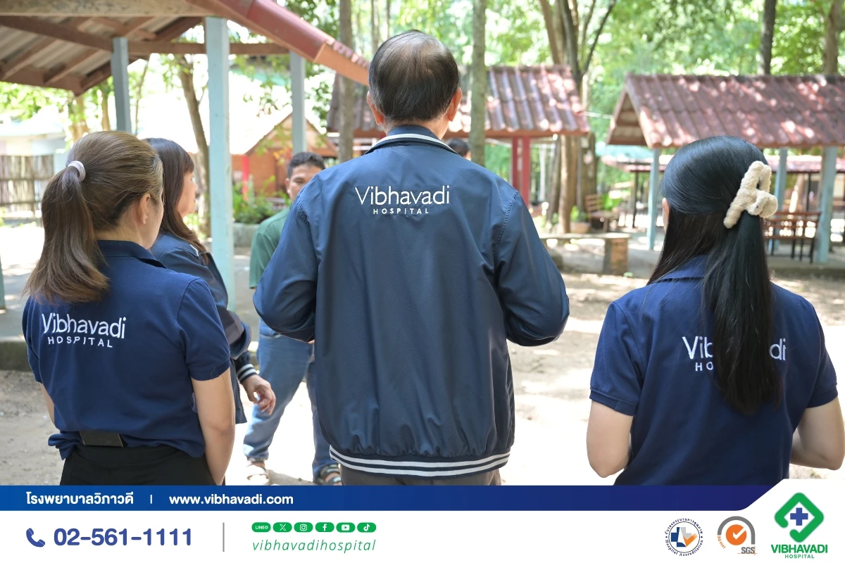 โรงพยาบาลวิภาวดีมอบวัคซีนไข้หวัดใหญ่และสิ่งของจำเป็นให้โรงเรียนหมู่บ้านเด็ก จ.กาญจนบุรี