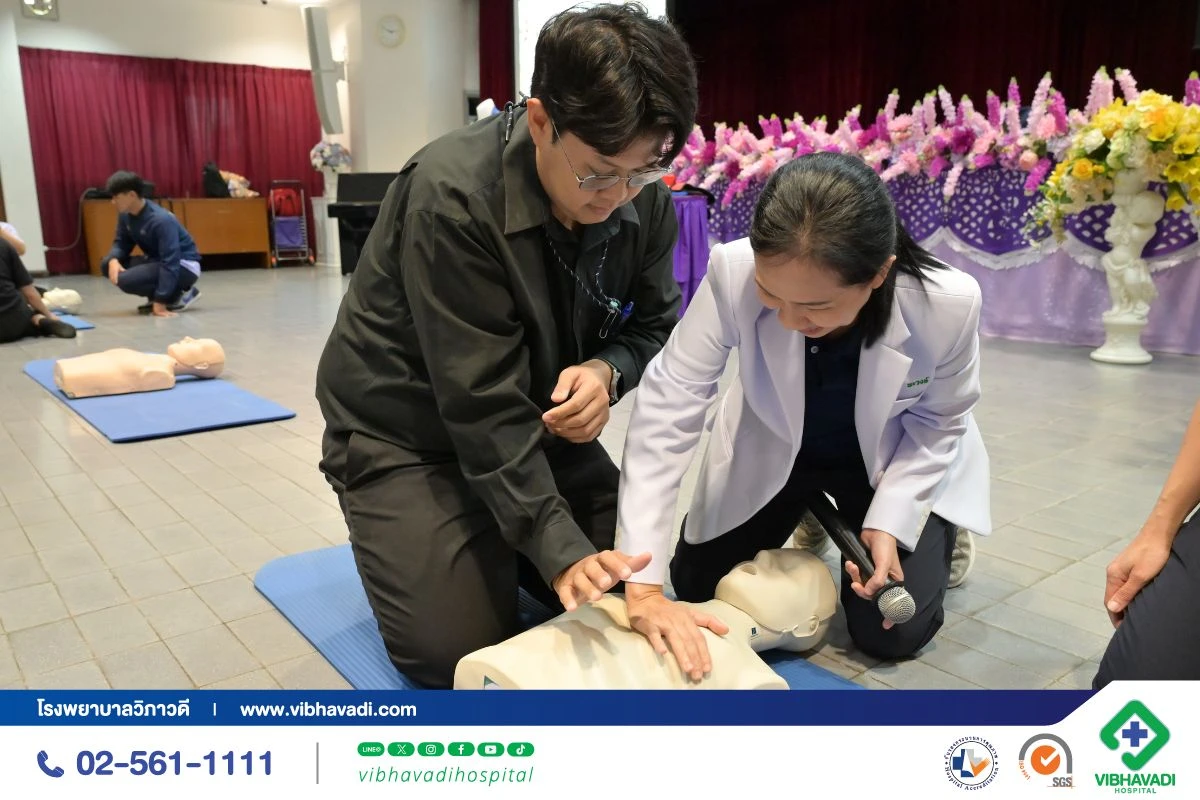 โรงพยาบาลวิภาวดีจัดอบรม CPR และ AED ให้บุคลากรโรงเรียนสาธิต มก.