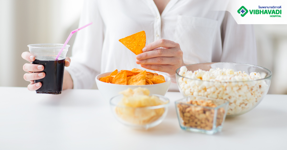 หลังผ่าฟันคุดห้ามกินอะไรบ้าง?